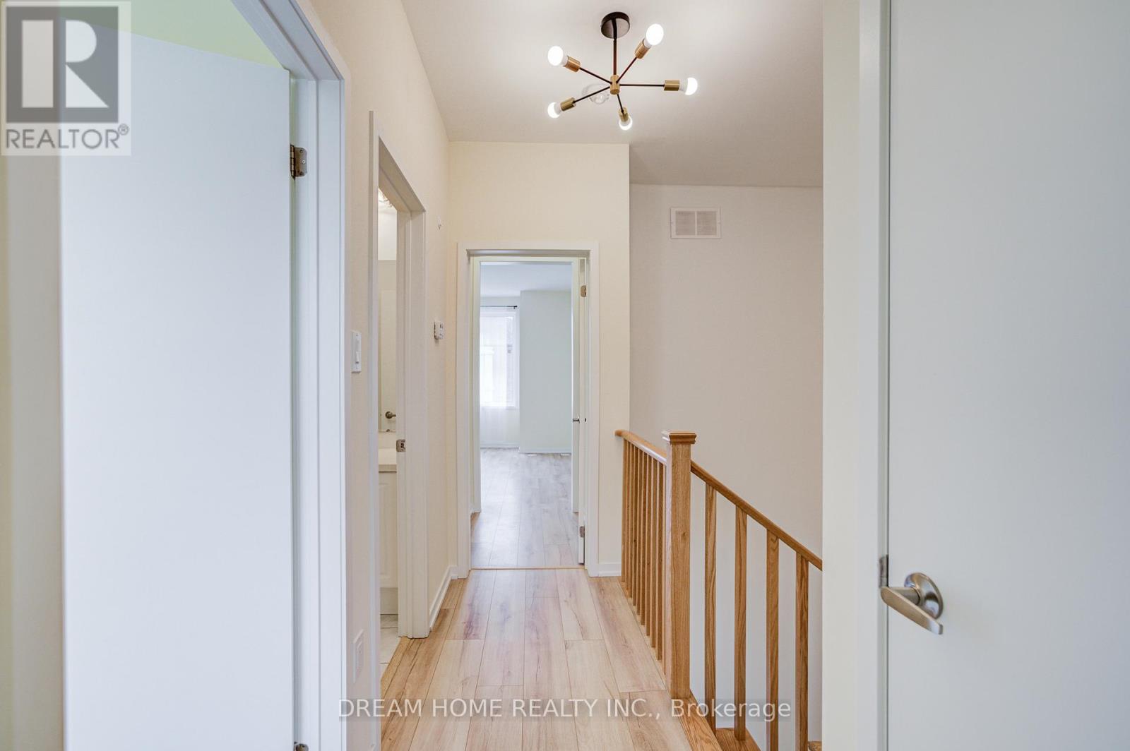 99 Crimson Forest Drive, Vaughan, Ontario  L6A 5C6 - Photo 22 - N12464625