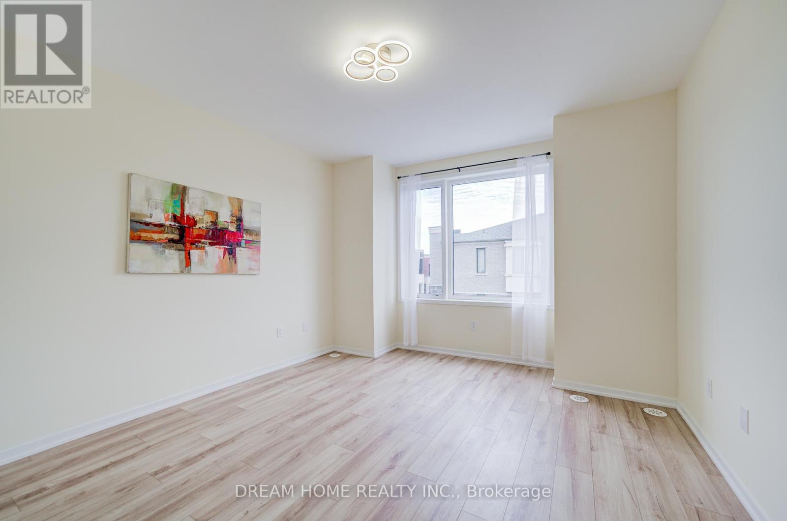 99 Crimson Forest Drive, Vaughan, Ontario  L6A 5C6 - Photo 29 - N12464625