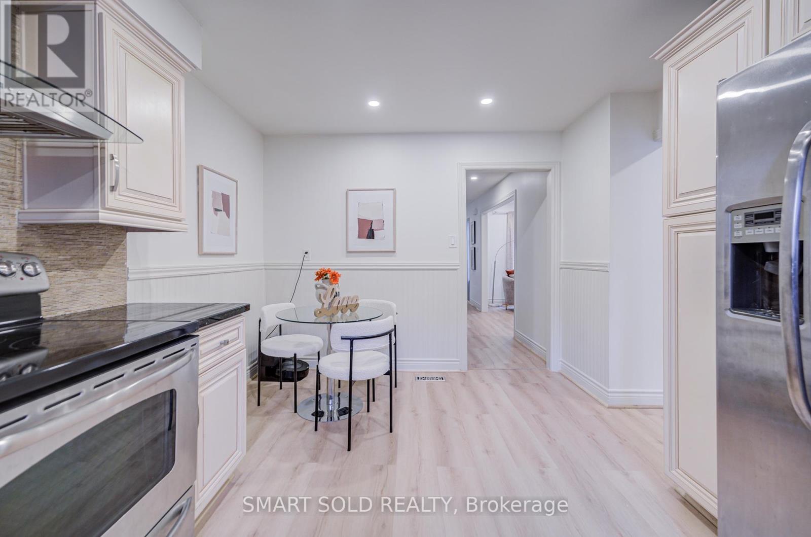 47 Colleen Street, Vaughan, Ontario  L4J 5H1 - Photo 16 - N12464630