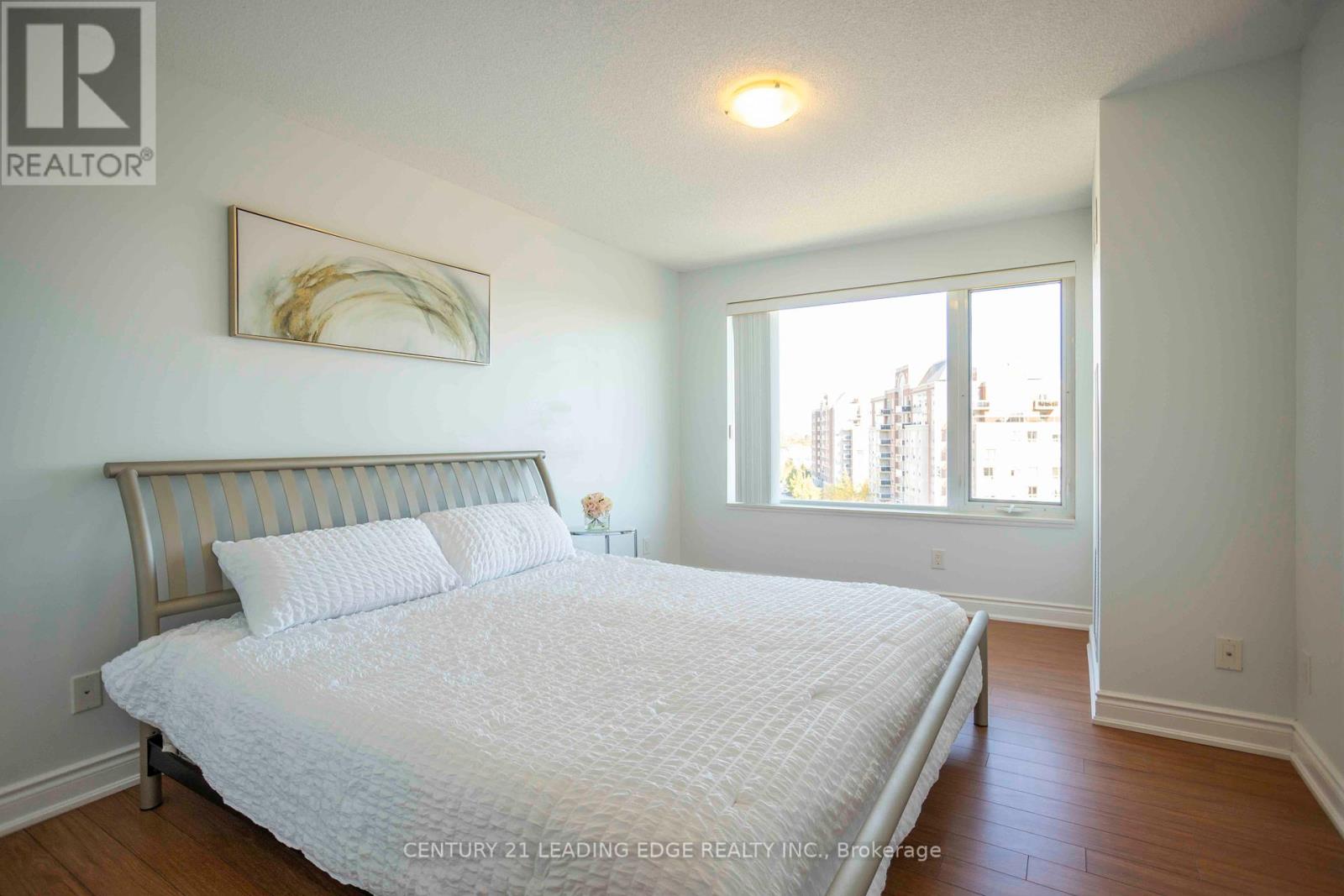 1011 - 233 South Park Road, Markham, Ontario  L3T 0B3 - Photo 7 - N12464641