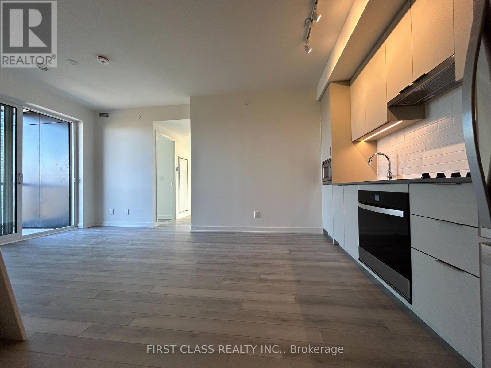 305 - 3071 Trafalgar Road, Oakville, Ontario  L6H 8C6 - Photo 15 - W12464627