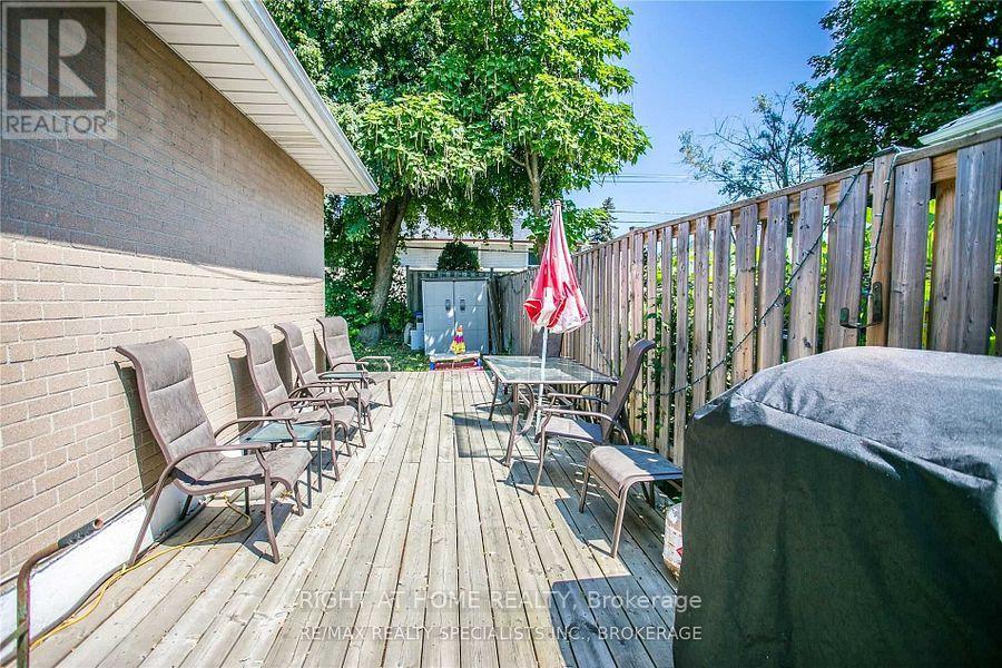 124 Avondale Blvd (Basement), Brampton, Ontario  L6T 1H7 - Photo 13 - W12464628