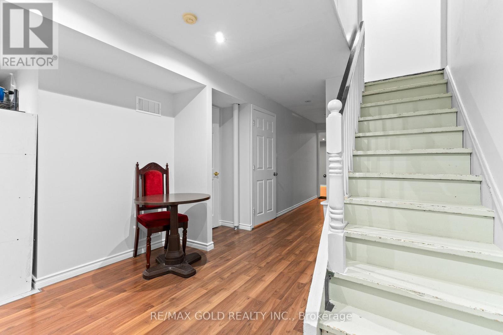 83 Mount Ranier Crescent, Brampton, Ontario  L6R 2L1 - Photo 35 - W12464651