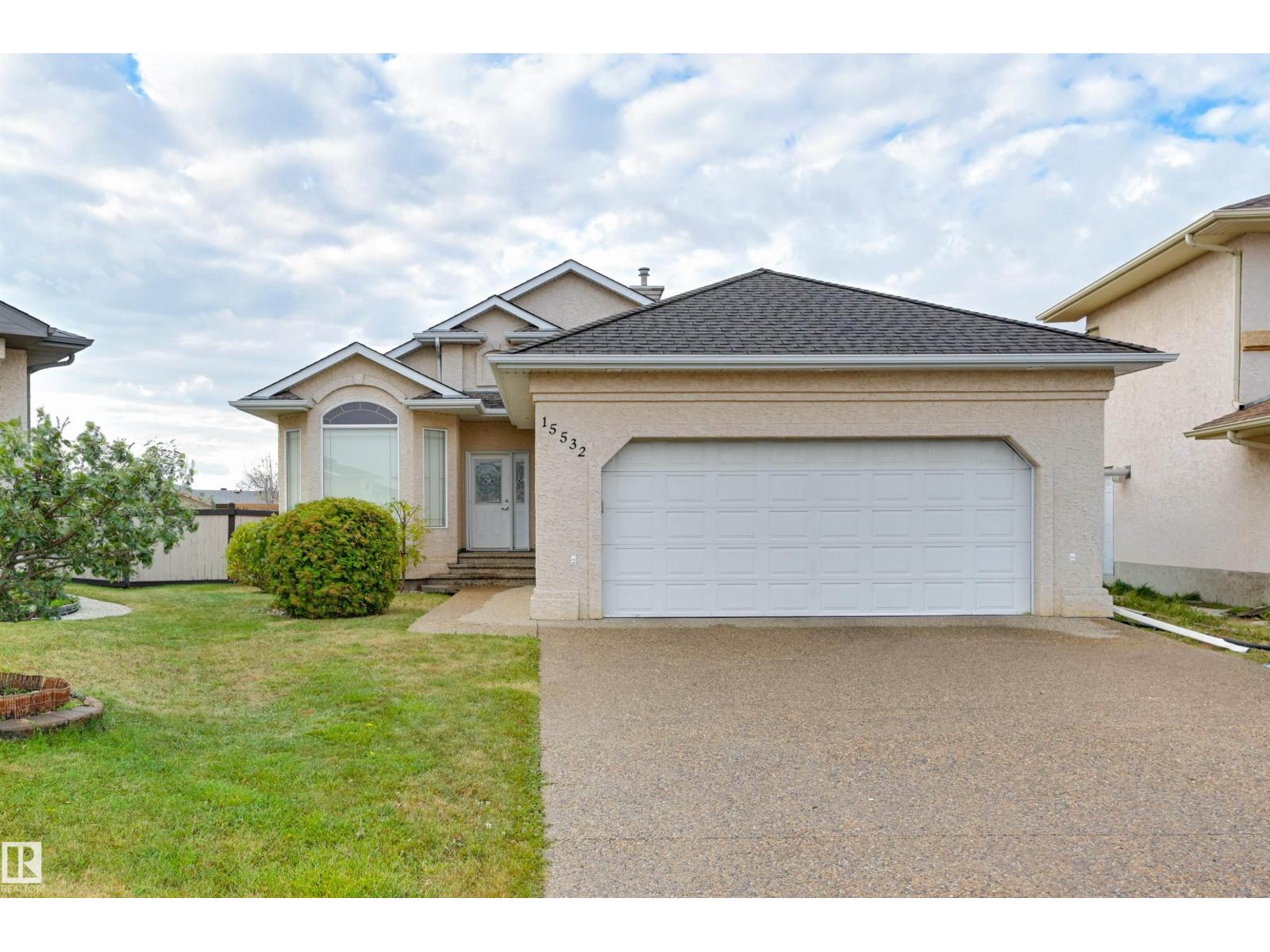 15532 103 ST NW, edmonton, Alberta