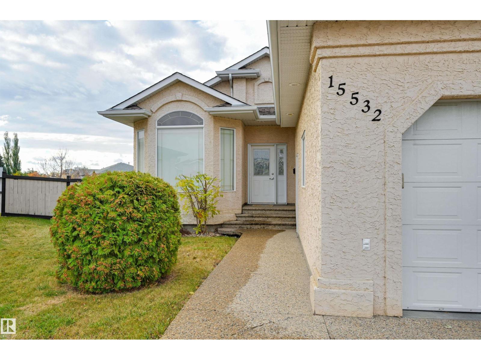 15532 103 St Nw, Edmonton, Alberta  T5X 6B3 - Photo 3 - E4462253