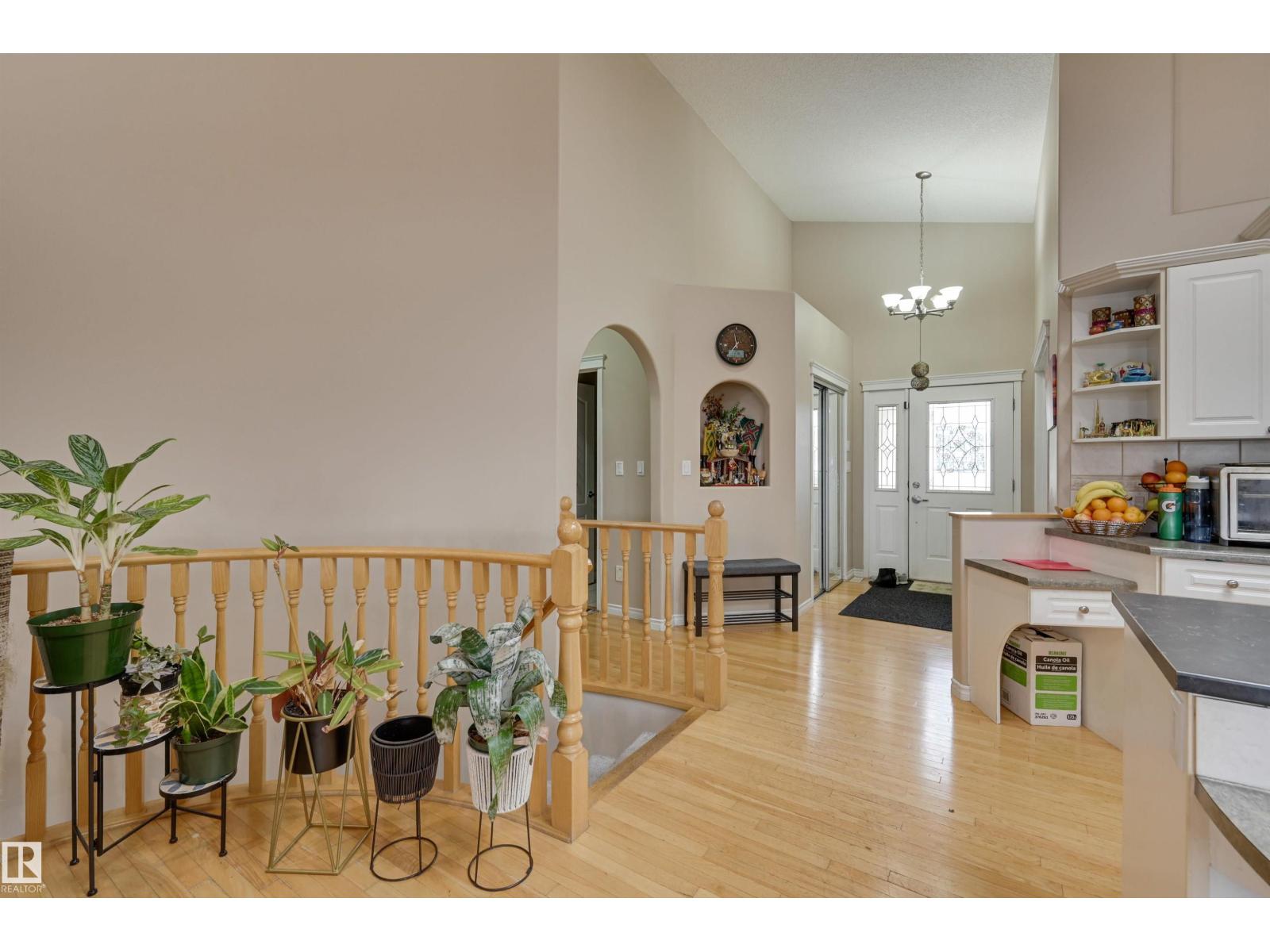 15532 103 St Nw, Edmonton, Alberta  T5X 6B3 - Photo 4 - E4462253