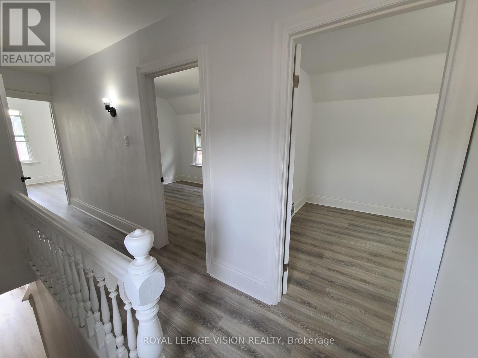 56 Munroe Street, Hamilton, Ontario  L8L 3V7 - Photo 25 - X12464634
