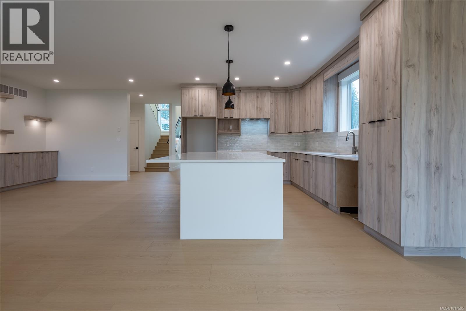 748 Beaver Creek Blvd, Campbell River, British Columbia  V9H 0G4 - Photo 18 - 1017595