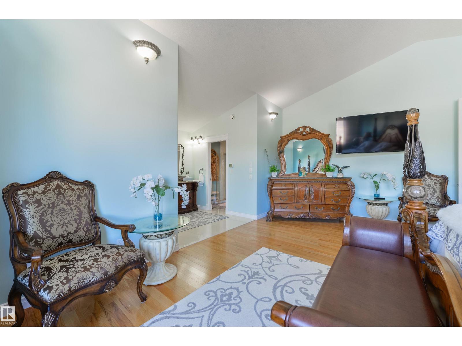9720 65 Av Nw, Edmonton, Alberta  T6E 0K6 - Photo 32 - E4462256