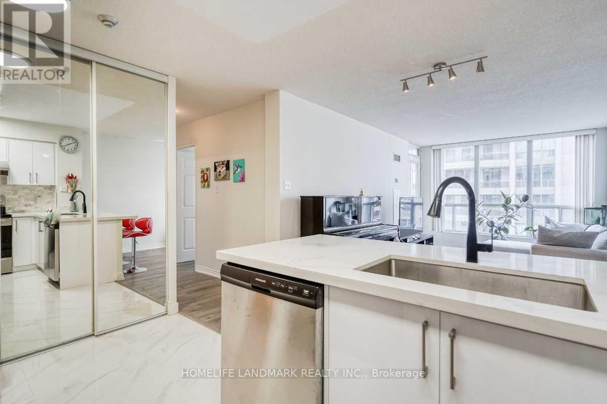 1503 - 260 Doris Avenue, Toronto, Ontario  M2N 6X9 - Photo 11 - C12464672