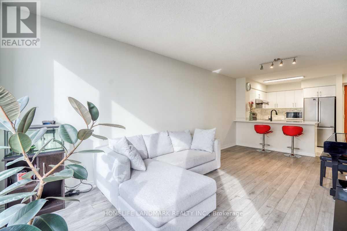 1503 - 260 Doris Avenue, Toronto, Ontario  M2N 6X9 - Photo 6 - C12464672