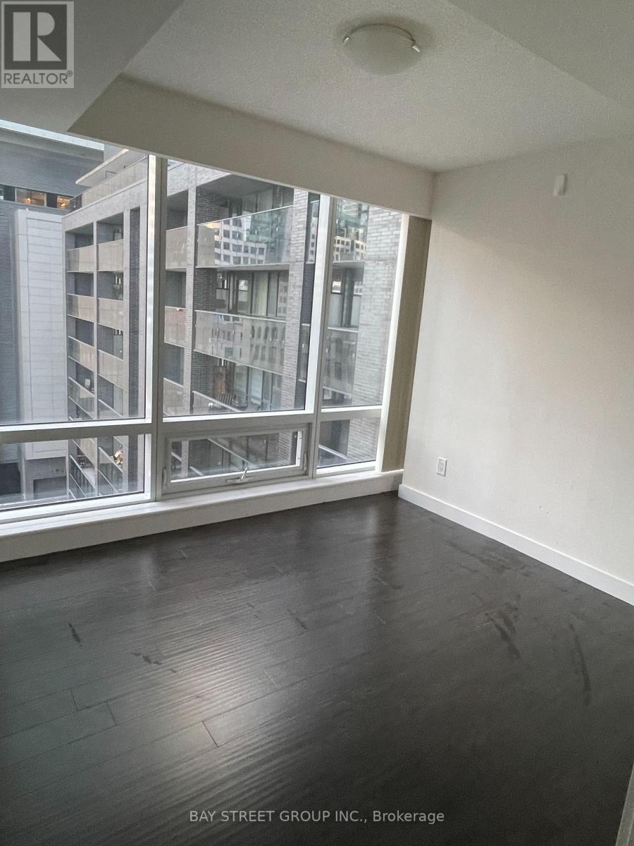 708 - 295 Adelaide Street W, Toronto, Ontario  M5V 0L4 - Photo 5 - C12464674