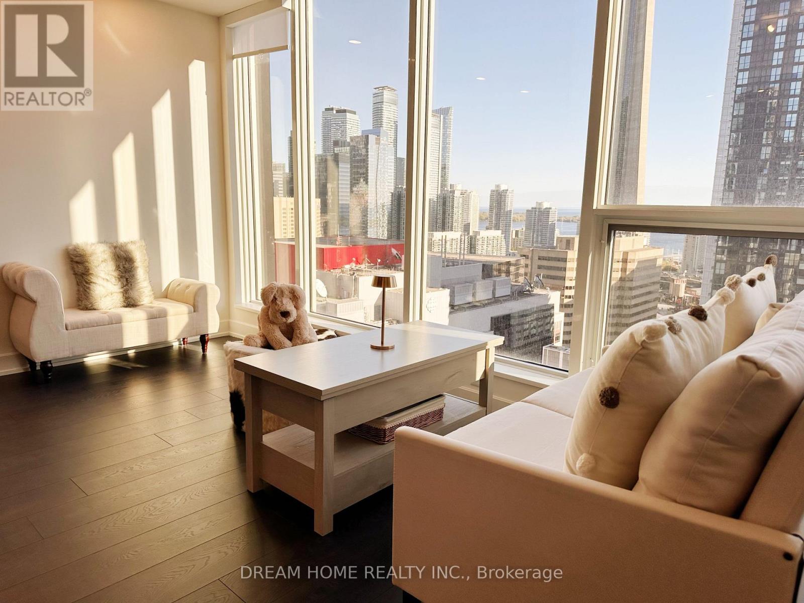 2301 - 15 Mercer Street, Toronto, Ontario  M5V 1H2 - Photo 3 - C12464675