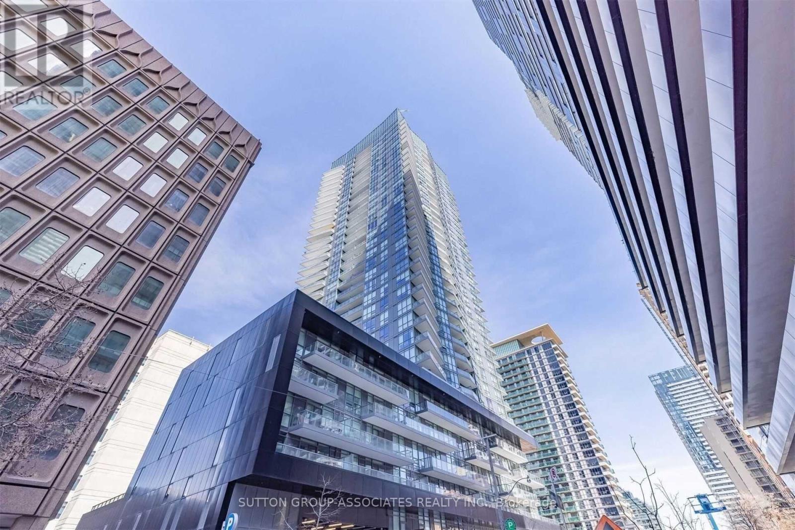 2608 - 30 ROEHAMPTON AVENUE, Toronto, Ontario