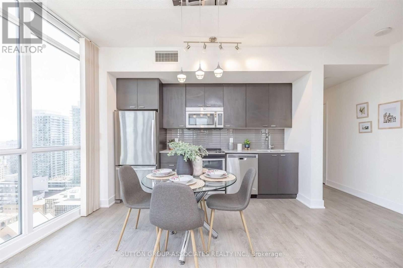 2608 - 30 Roehampton Avenue, Toronto, Ontario  M4P 0B9 - Photo 6 - C12464679