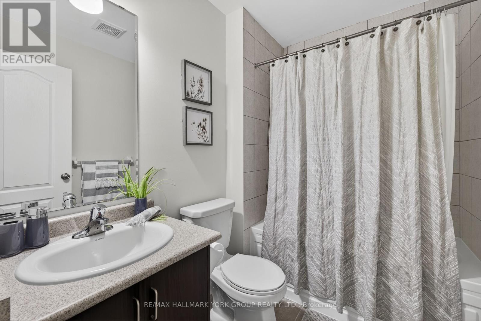 14 Walter Proctor Road, East Gwillimbury, Ontario  L9N 0L6 - Photo 31 - N12464658