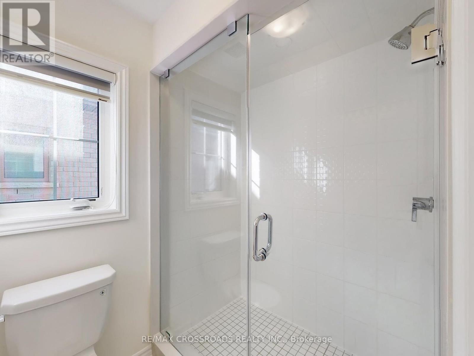 62 Kentledge Avenue, East Gwillimbury, Ontario  L9N 0V9 - Photo 34 - N12464668