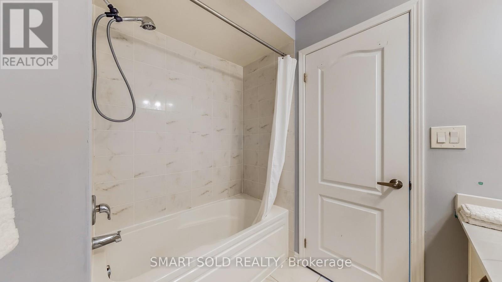 8 Casely Avenue, Richmond Hill, Ontario  L4S 0J8 - Photo 35 - N12464670