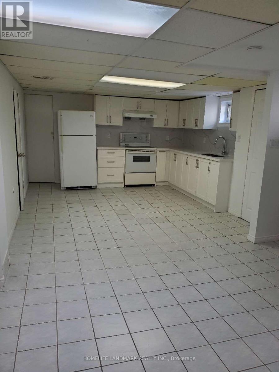 Bsmt - 17 Maralim Road, Richmond Hill, Ontario  L4C 2K6 - Photo 3 - N12464677