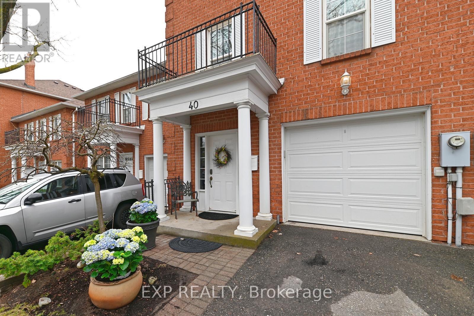 40 - 40 STORNWOOD COURT NE, Brampton, Ontario