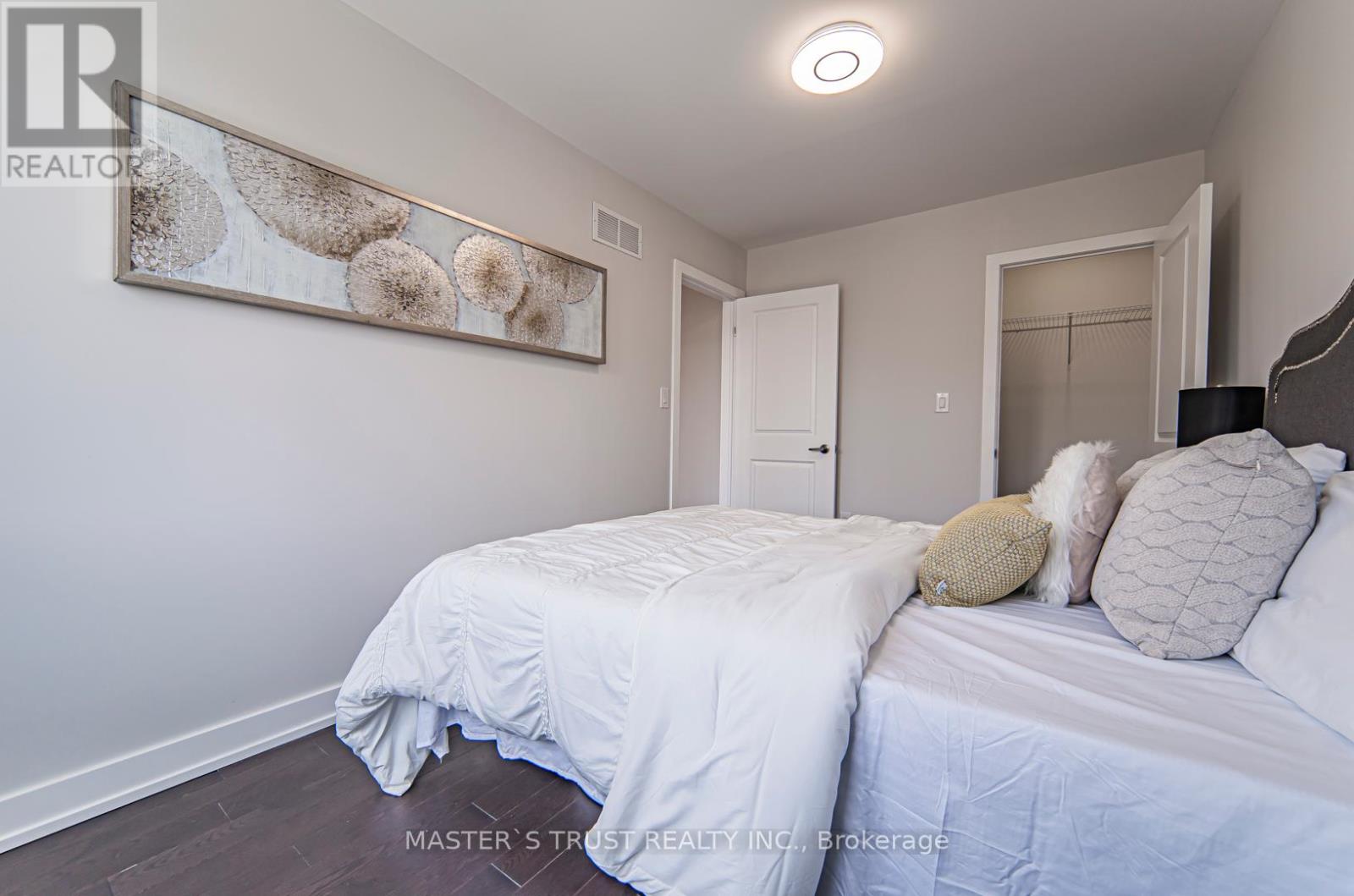 613 Old Weston Road S, Toronto, Ontario  M6N 3B4 - Photo 38 - W12464663