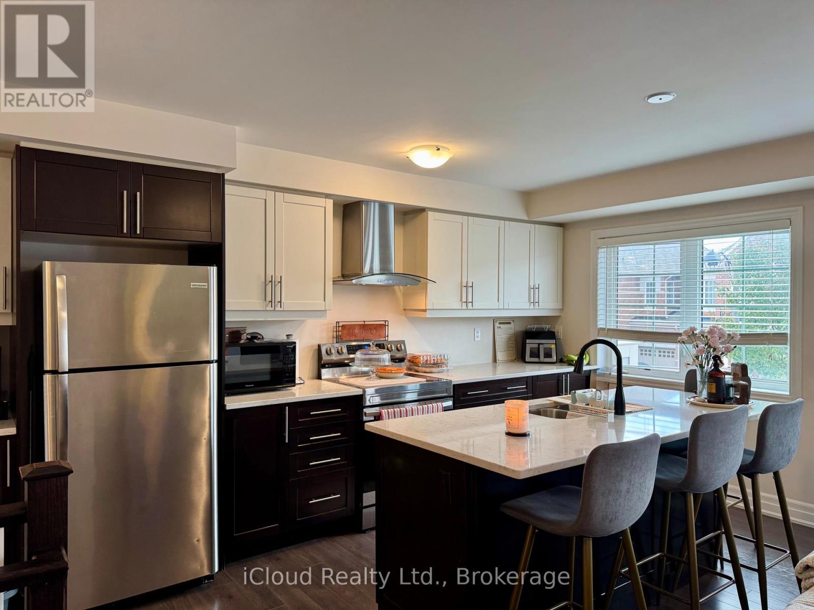 234 Sarah Cline Drive, Oakville, Ontario  L6M 0V3 - Photo 10 - W12464665