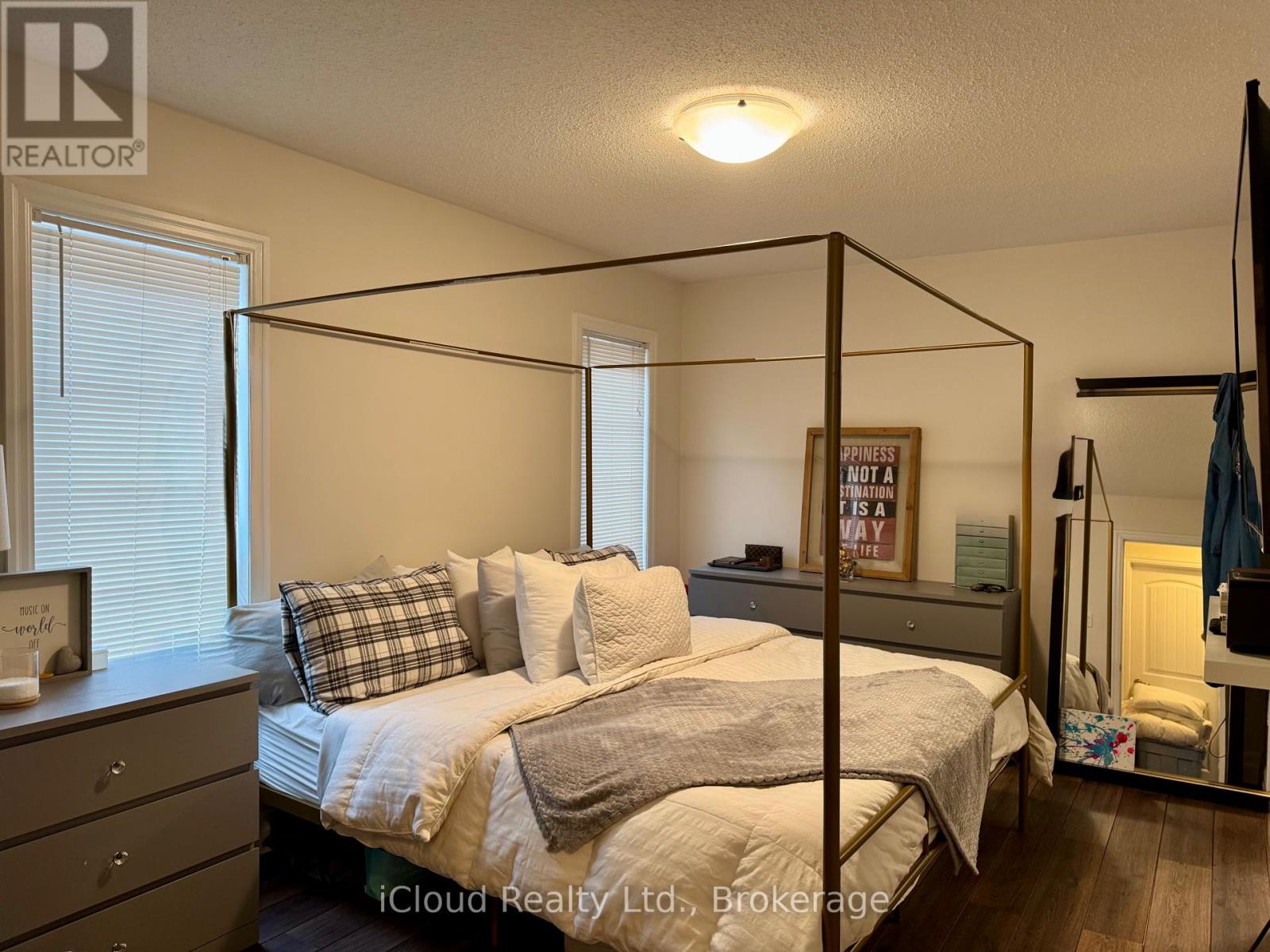 234 Sarah Cline Drive, Oakville, Ontario  L6M 0V3 - Photo 22 - W12464665