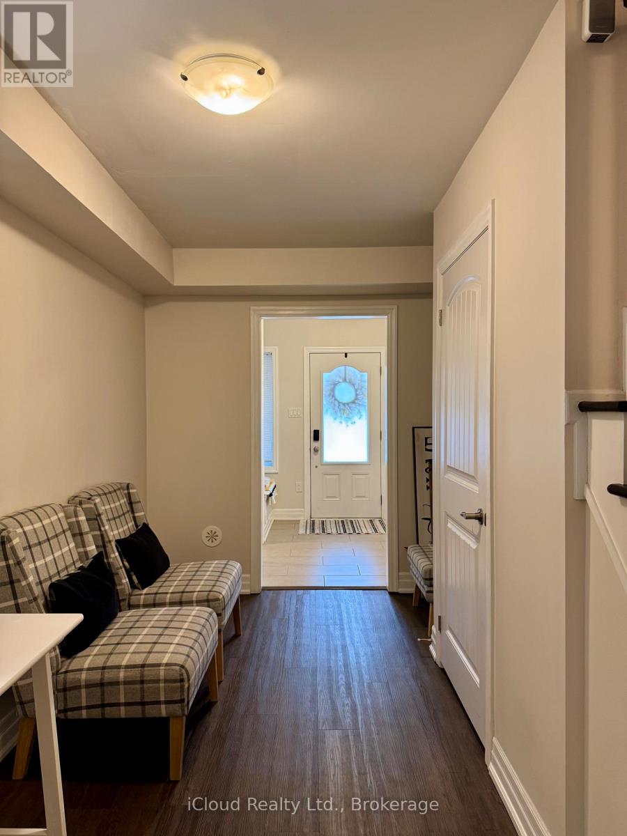 234 Sarah Cline Drive, Oakville, Ontario  L6M 0V3 - Photo 7 - W12464665