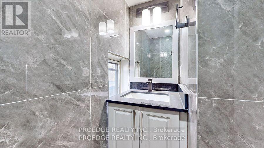 177 Wallace Avenue, Toronto, Ontario  M6H 1V3 - Photo 24 - W12464666