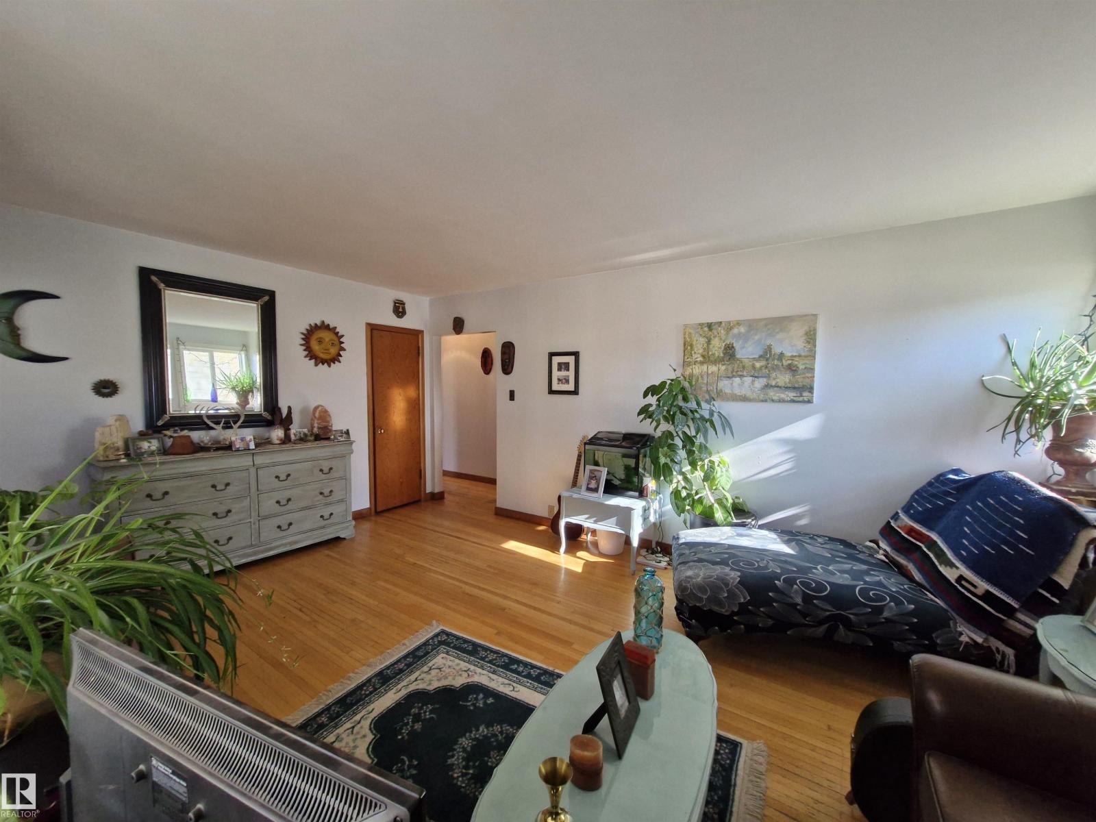 4818 32 St, Rural Wetaskiwin County, Alberta  T0C 2V0 - Photo 10 - E4462249