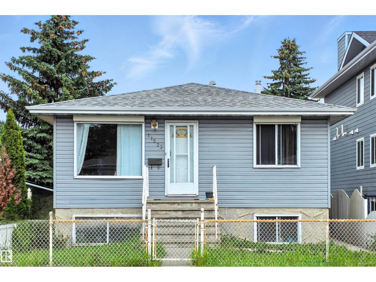 11523 82 St Nw, Edmonton, Alberta  T5B 2V7 - Photo 1 - E4462257