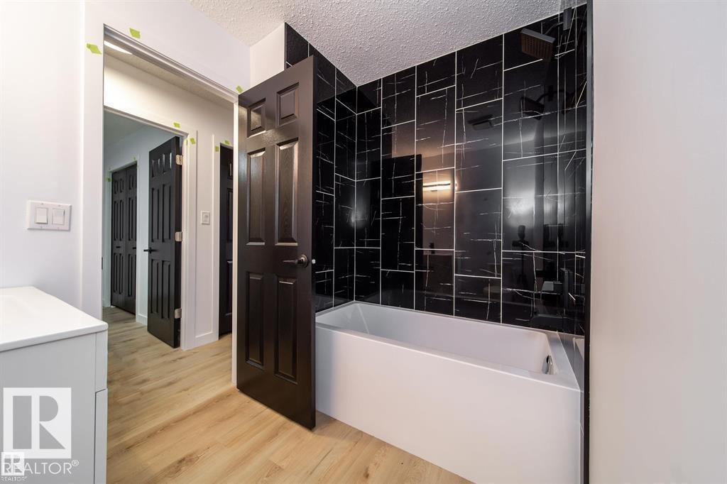 11523 82 St Nw, Edmonton, Alberta  T5B 2V7 - Photo 9 - E4462257