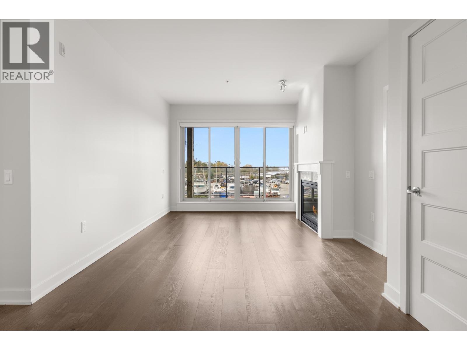209 6160 London Road, Richmond, British Columbia  V7E 4J2 - Photo 4 - R3058631