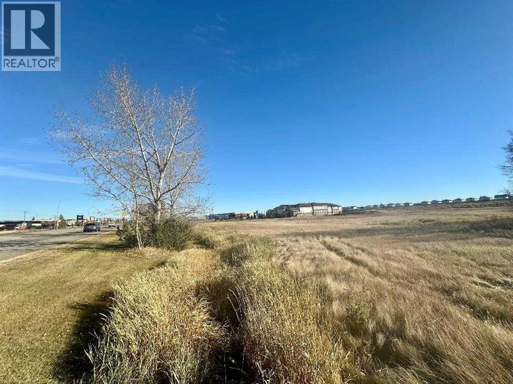 7405 48 Avenue, Camrose, Alberta  T4V 2T4 - Photo 2 - A2264847