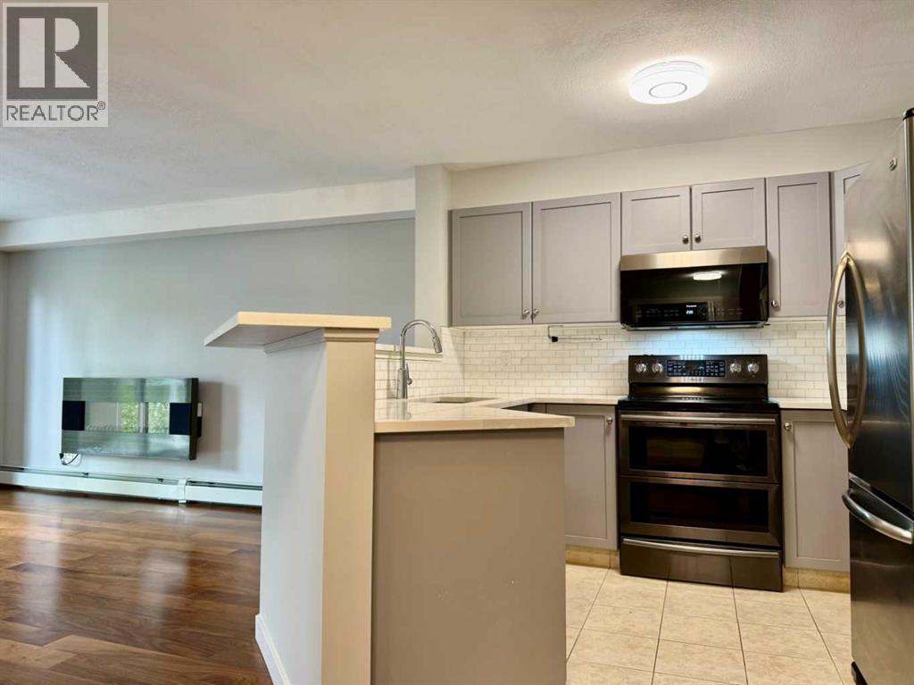 1212, 2518 Fish Creek Boulevard Sw, Calgary, Alberta  T2Y 4T5 - Photo 4 - A2264189