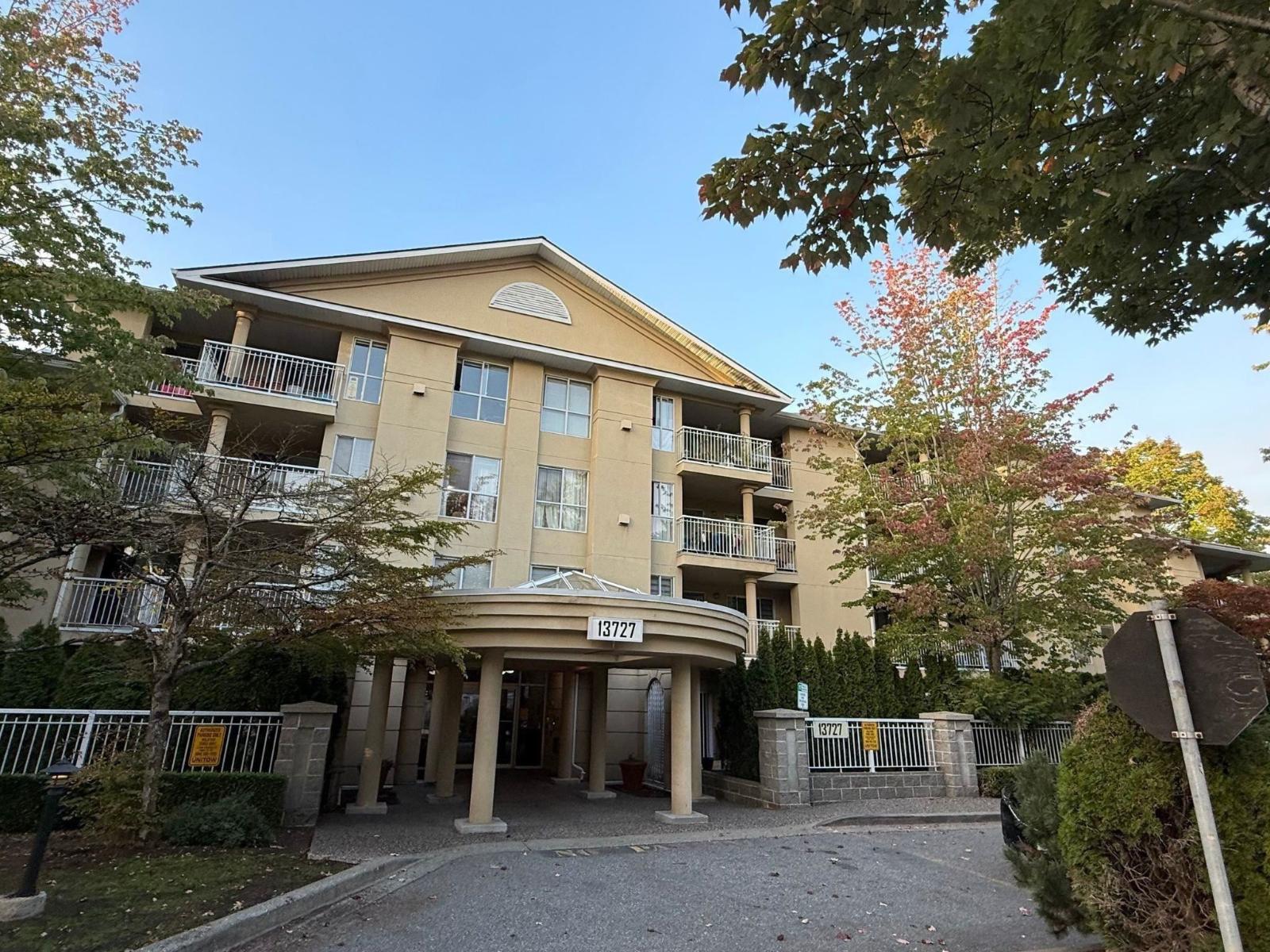 213 13727 74 AVENUE, Surrey, British Columbia