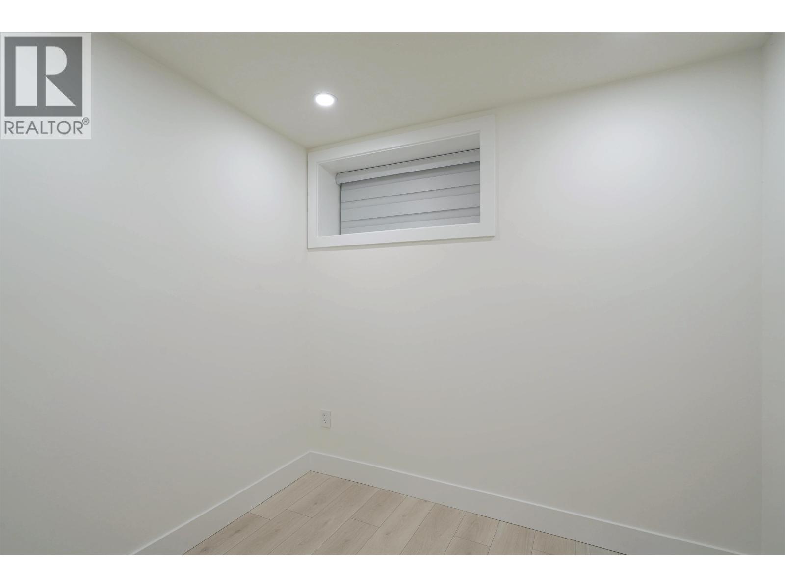2078 Springer Avenue, Burnaby, British Columbia  V5B 3M5 - Photo 12 - R3057846