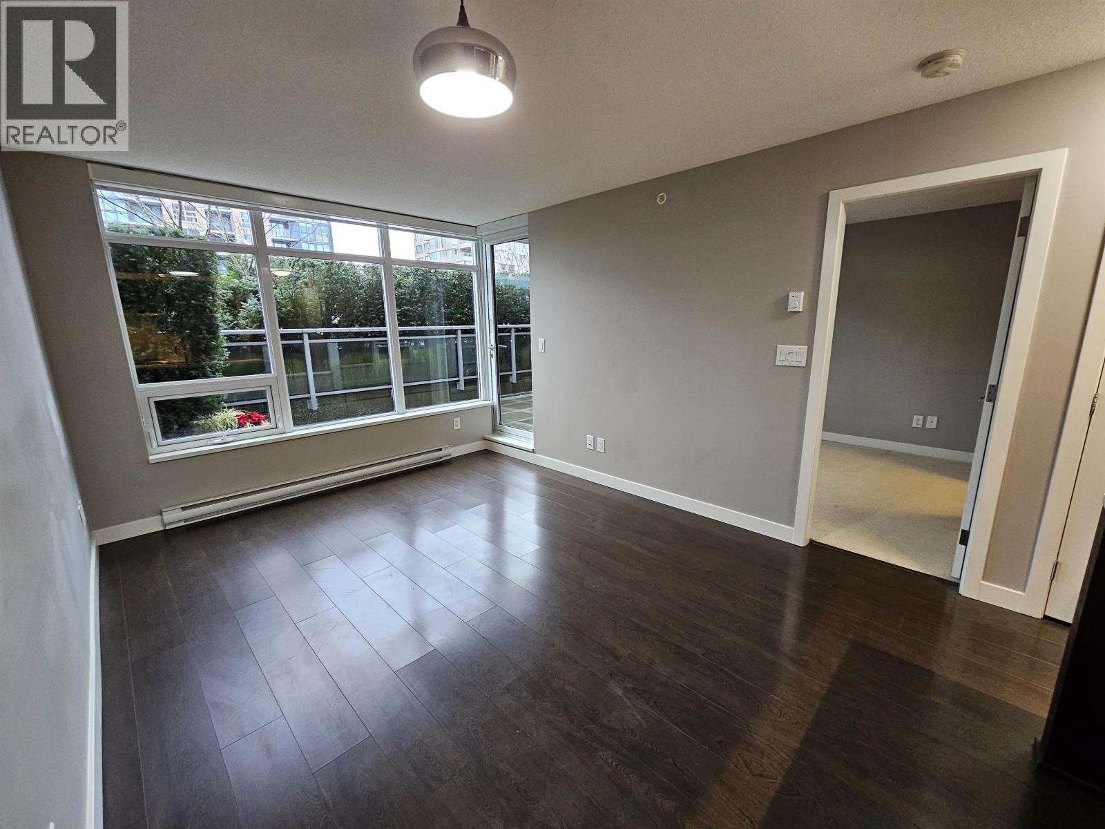 5FL 6188 NO. 3 ROAD, Richmond, British Columbia