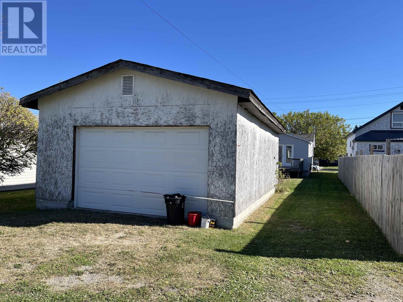 925 Crowe Ave, Fort Frances, Ontario  P9A 2M1 - Photo 10 - TB253193