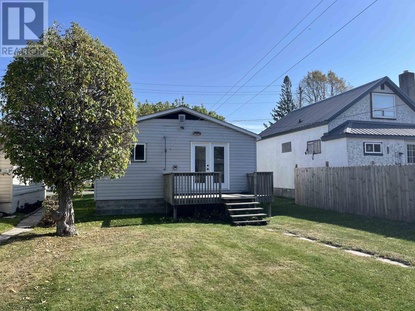 925 Crowe Ave, Fort Frances, Ontario  P9A 2M1 - Photo 2 - TB253193