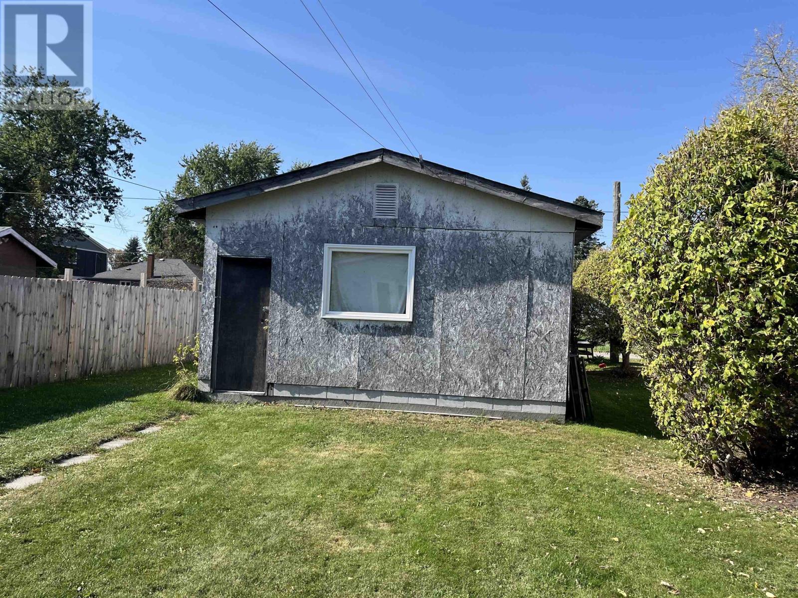 925 Crowe Ave, Fort Frances, Ontario  P9A 2M1 - Photo 9 - TB253193