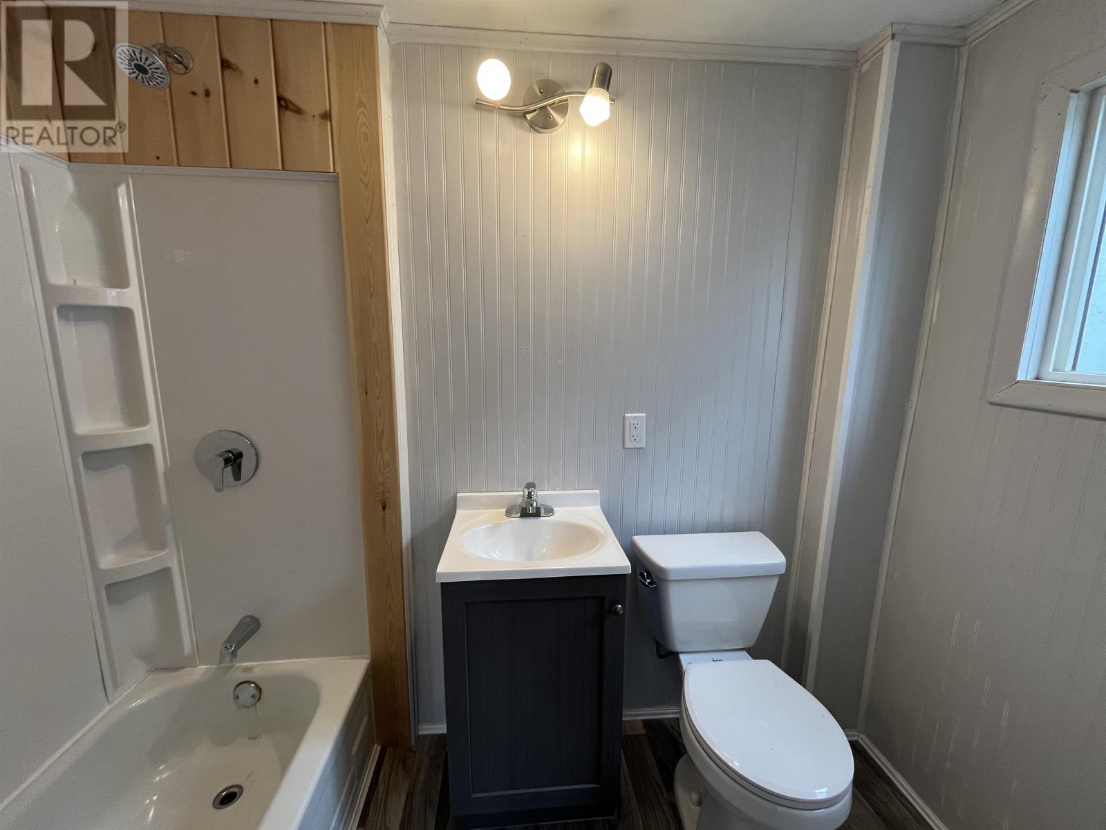 925 Crowe Ave, Fort Frances, Ontario  P9A 2M1 - Photo 8 - TB253193