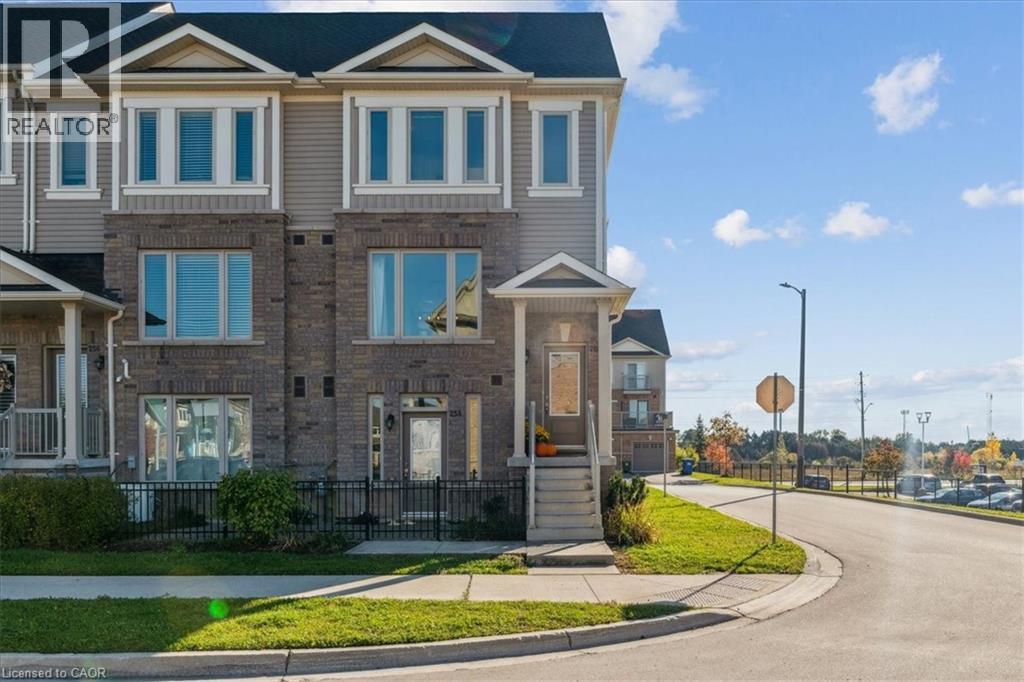 260 Law Drive, Guelph, Ontario  N1E 0P6 - Photo 1 - 40778564