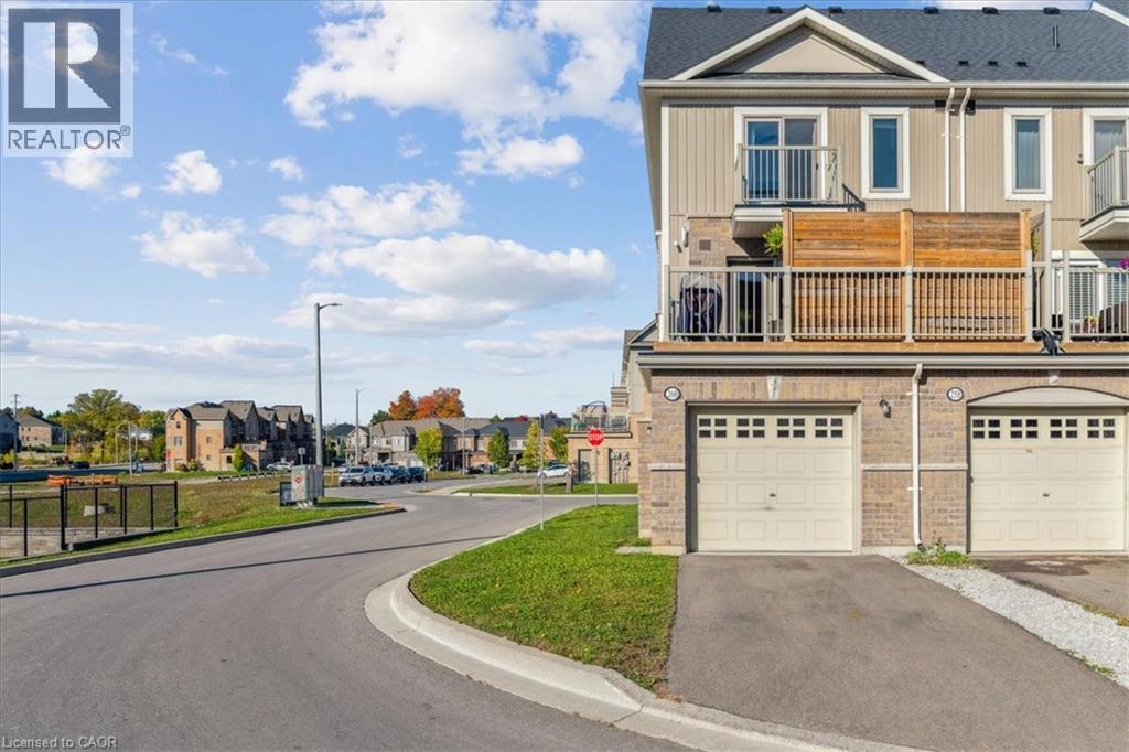 260 Law Drive, Guelph, Ontario  N1E 0P6 - Photo 5 - 40778564
