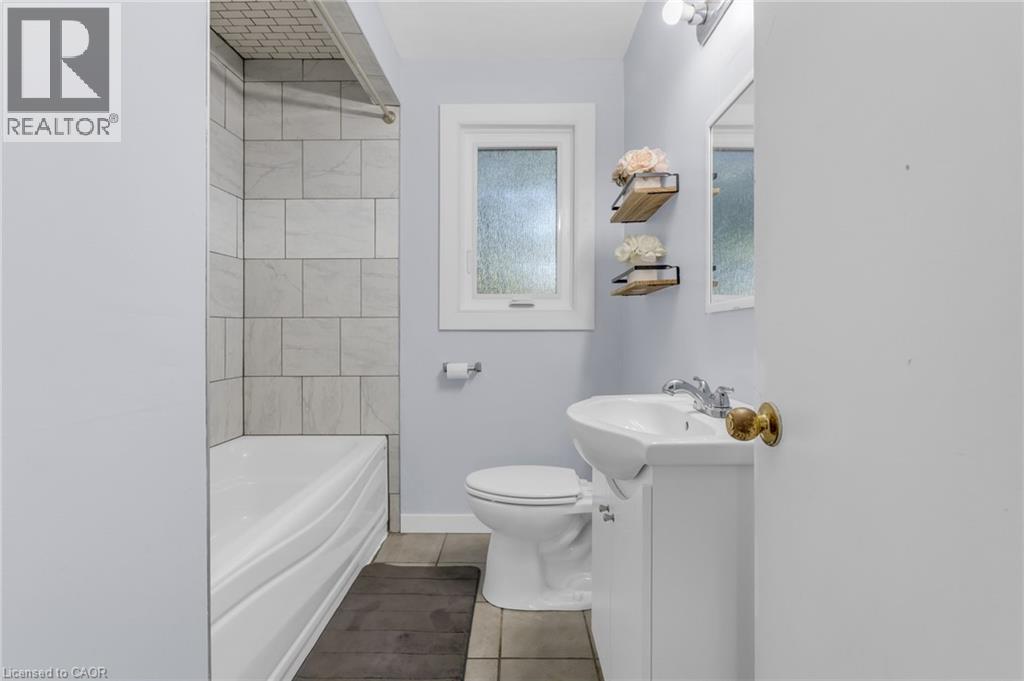 306 West 2nd Street, Hamilton, Ontario  L9C 3H2 - Photo 10 - 40778538
