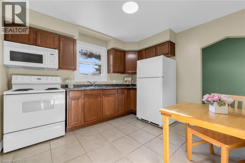 306 West 2nd Street, Hamilton, Ontario  L9C 3H2 - Photo 4 - 40778538