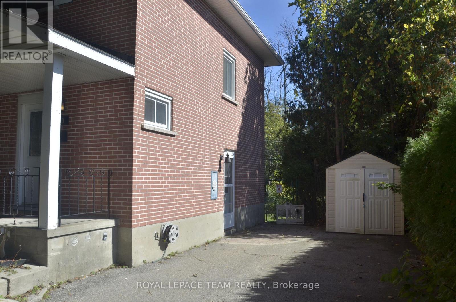 209 Reynolds Drive E, Brockville, Ontario  K6V 1X8 - Photo 38 - X12450187