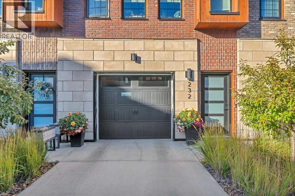 232, 81 Greenbriar Place Nw, Calgary, Alberta  T3B 6J1 - Photo 5 - A2263079