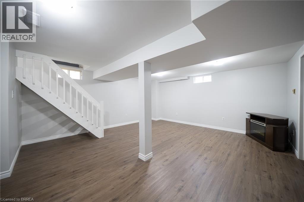 11 Newcastle Street, Brantford, Ontario  N3R 1Y5 - Photo 20 - 40778397