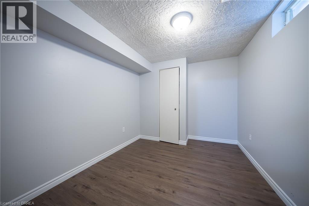 11 Newcastle Street, Brantford, Ontario  N3R 1Y5 - Photo 21 - 40778397